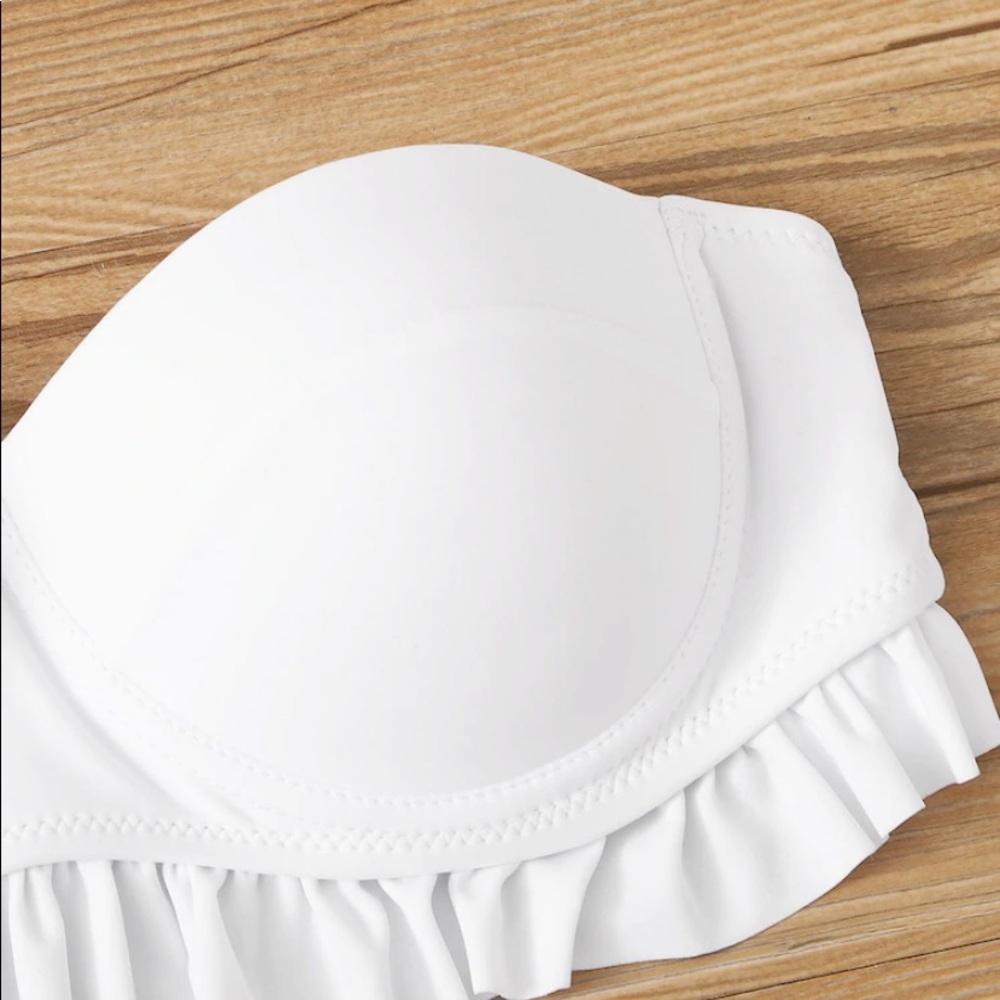 Ruffle trim bandeau bikini top